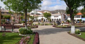plaza armas huaraz